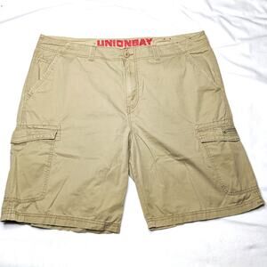 Unionbay Cargo Shorts Men's Size 42 Tan Khaki Brown Flat Front Casual Outdoor